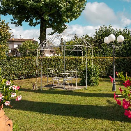Hotel Ristorante La Lanterna Castelnuovo di Garfagnana Kültér fotó